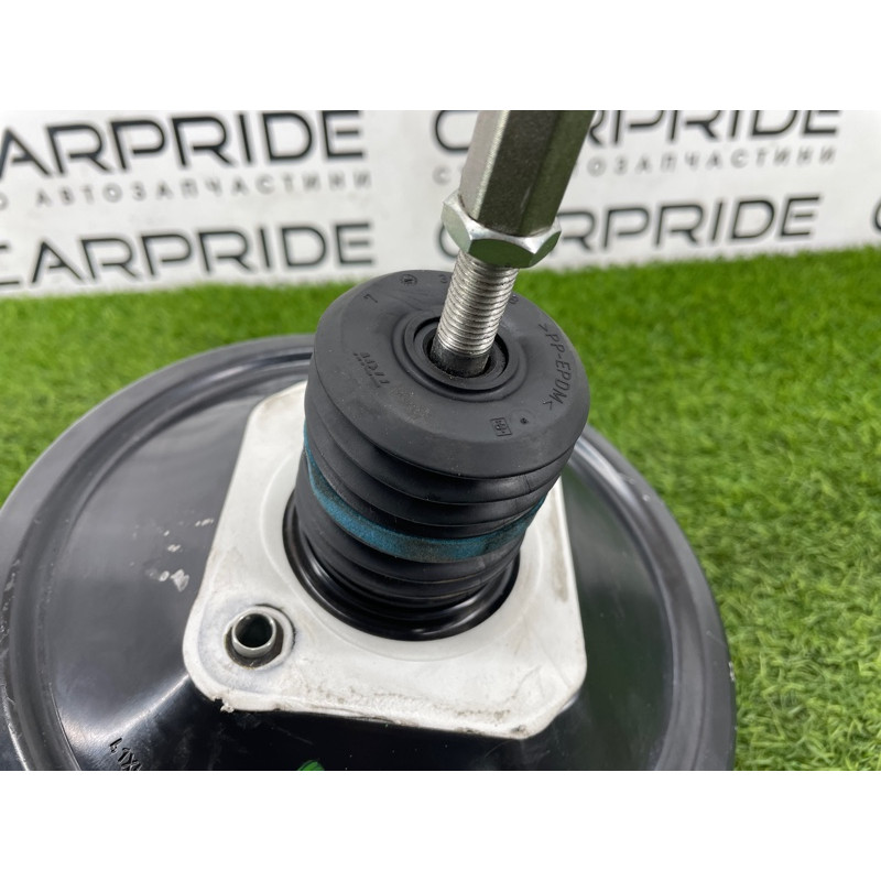 Вакуумний підсилювач гальм (гальмівна система) Audi A5 F5 2019 2.0 TFSI 8W0612107