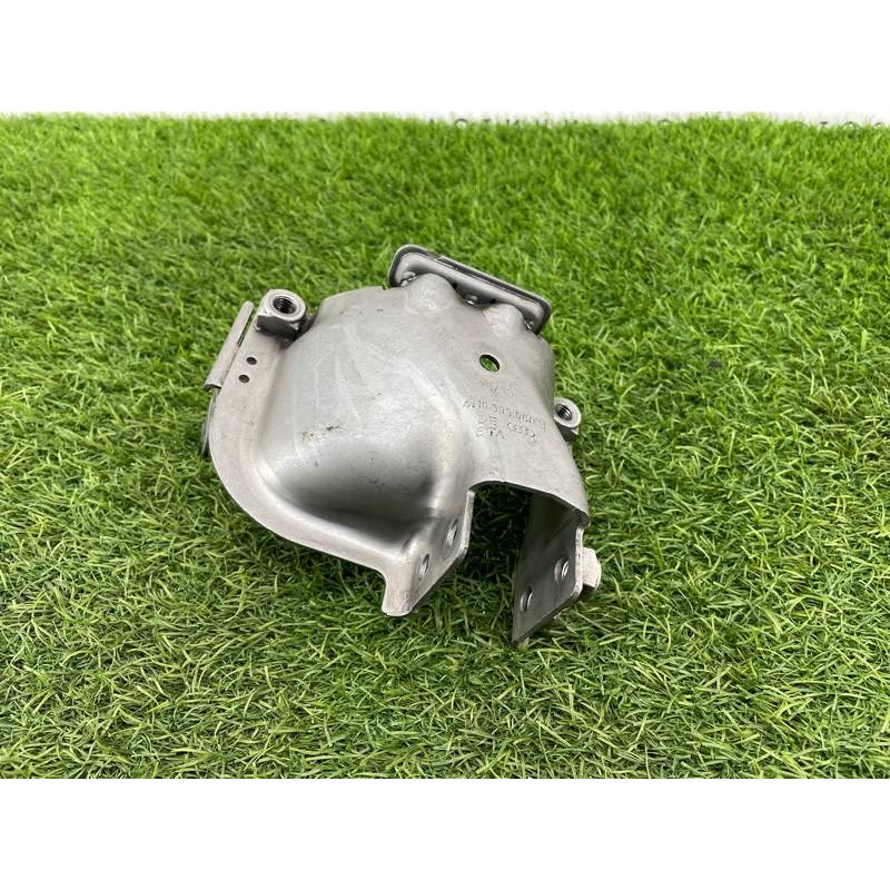 Кронштейн подушки двигателя (кронштейны двигателя) AUDI A8 D4 2011 4,2 4H0399060B