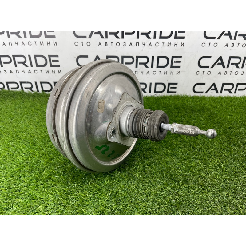 Вакуумний підсилювач гальм (гальмівна система) AUDI A8 D4 2011 4,2 8T0612107