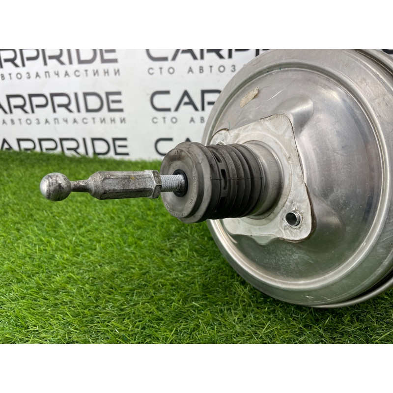 Вакуумний підсилювач гальм (гальмівна система) AUDI A8 D4 2011 4,2 8T0612107