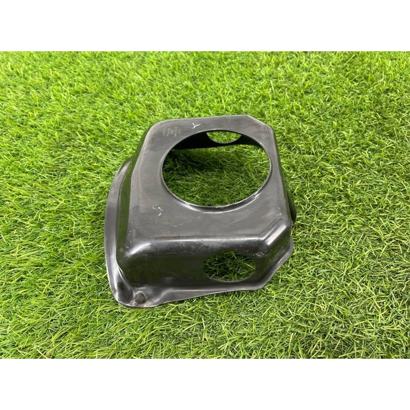 Защита бачка тормозной жидкости (тормозная система) AUDI A4 B9 2017 2.0L 8W0611367