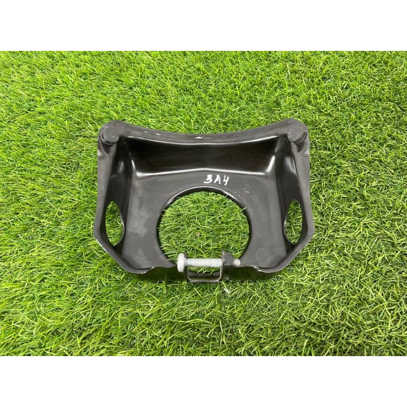 Защита бачка тормозной жидкости (тормозная система) AUDI A4 B9 2017 2.0L 8W0611367