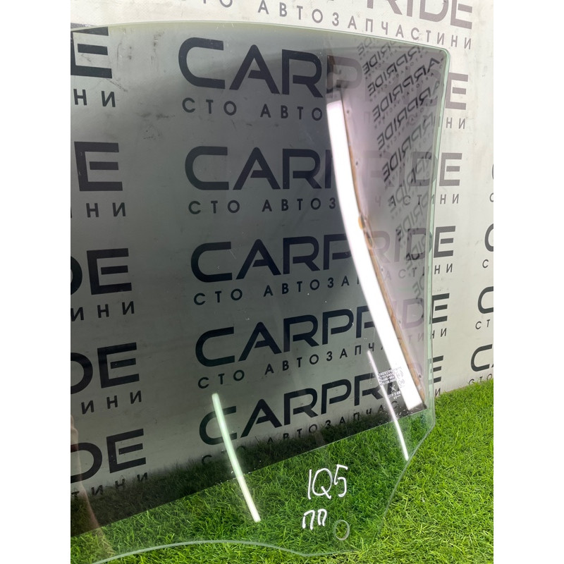 Скло (кузов і елементи) Audi Q5 8R 2012 3.2 CALB 8R0845202C