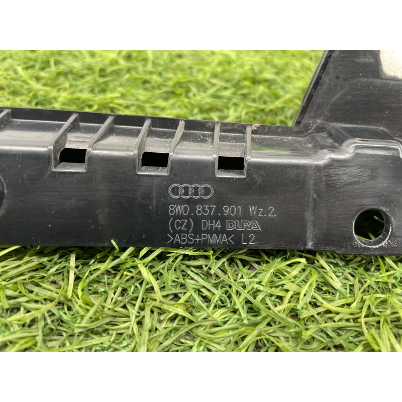 Накладка двери боковая (кузов и элементы) AUDI A4 B9 2017 2.0L 8W0837901A5FQ