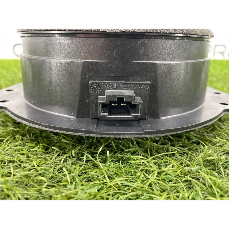 Динамик (электрика) AUDI A4 B9 2017 2.0L 8W5035411