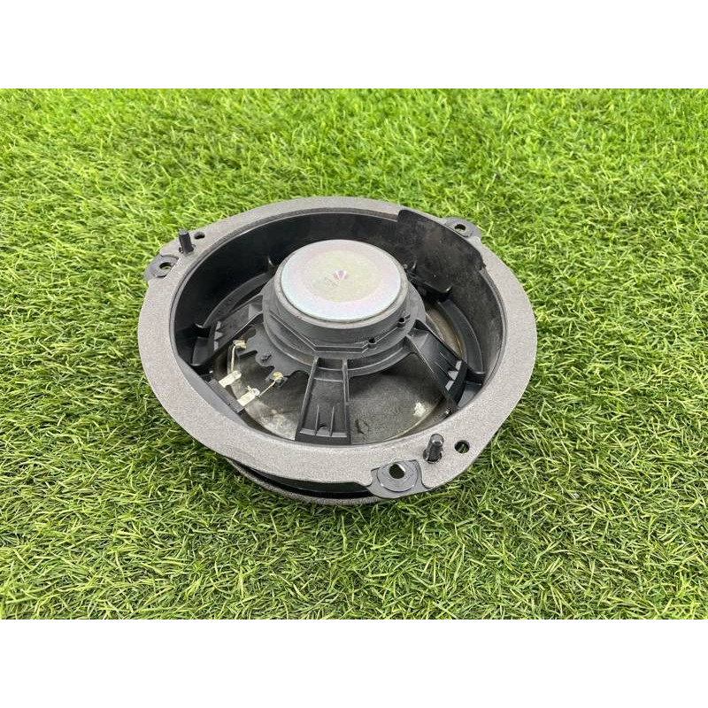 Динамик (электрика) AUDI A4 B9 2017 2.0L 8W5035411