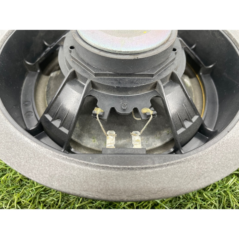 Динамик (электрика) AUDI A4 B9 2017 2.0L 8W5035411