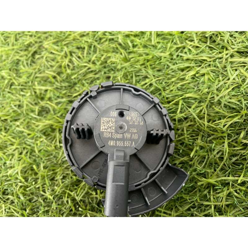 Датчик удару (електрика / датчики) Audi A5 F5 2019 2.0 TFSI 4M0955557A