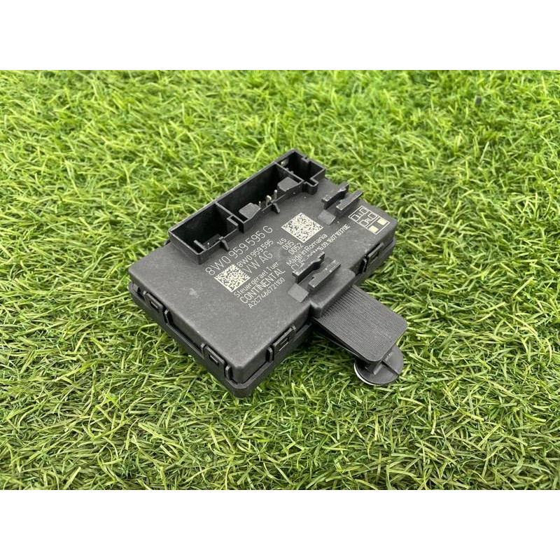 Блок управления дверьми (электрика / блок управления) AUDI A4 B9 2017 2.0L 8W0959595G