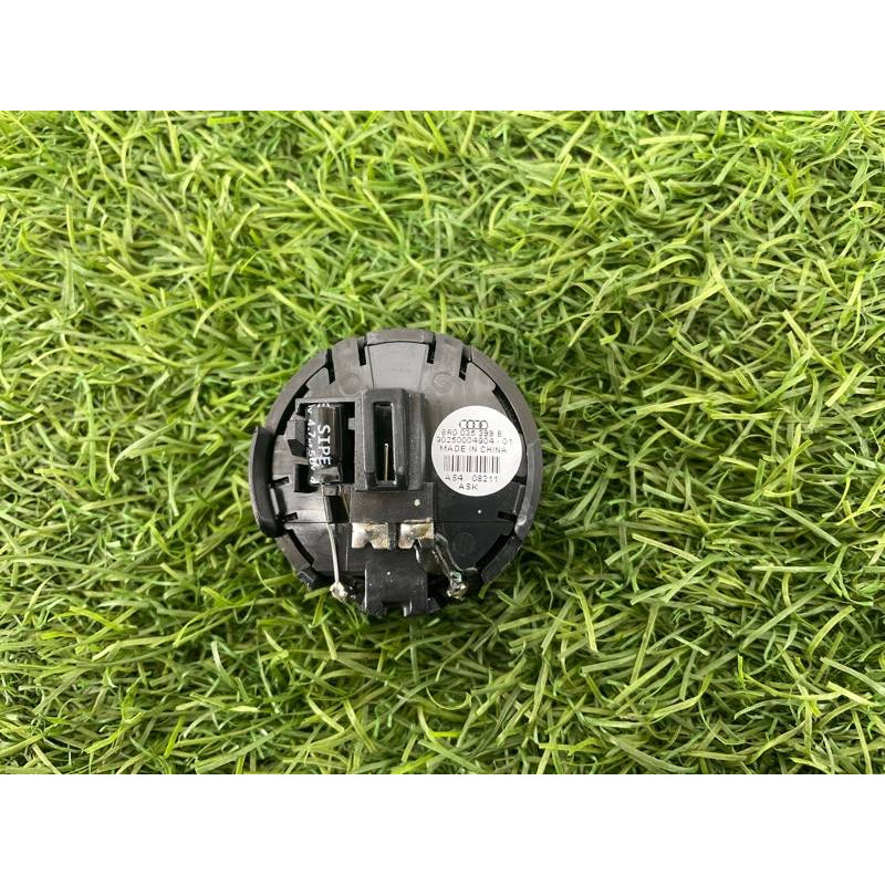 Динамик (электрика) Audi Q5 8R 2012 3.2 CALB 8R0035399B