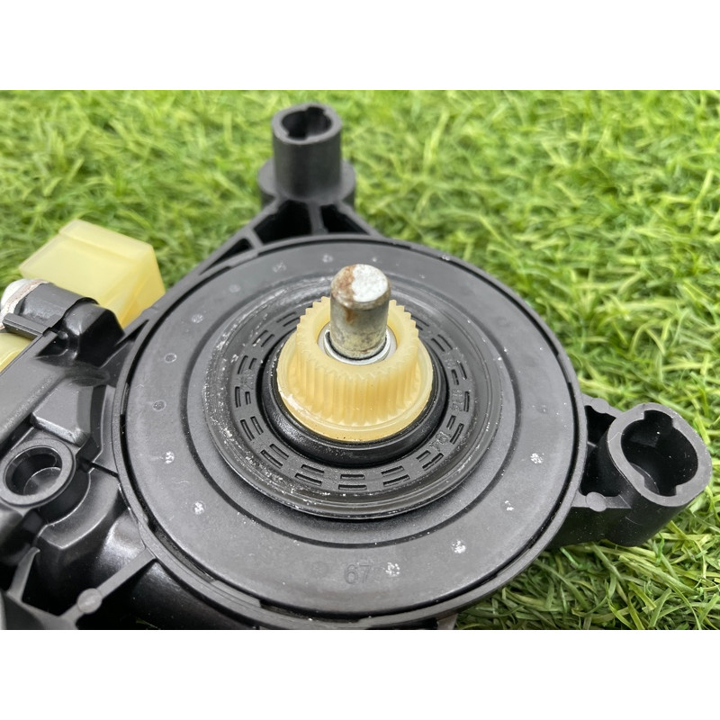 Мотор стеклоподъемника (электрика) Audi A5 F5 2019 2.0 TFSI 8W0959801