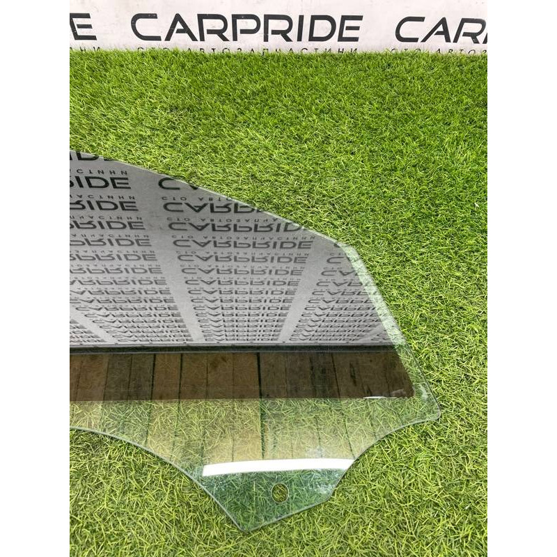 Скло (кузов і елементи) AUDI A8 D4 2011 4,2 4H0845202A