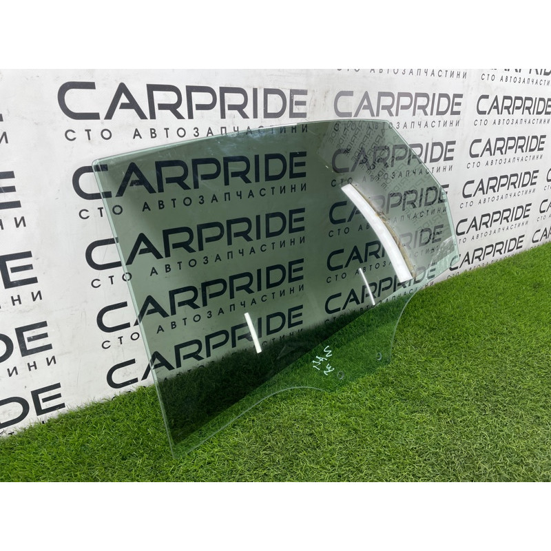 Стекло (кузов и элементы) AUDI A4 B9 2017 2.0L 8W5845205