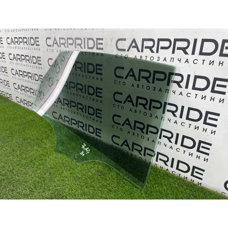 Стекло (кузов и элементы) AUDI A4 B9 2017 2.0L 8W5845205