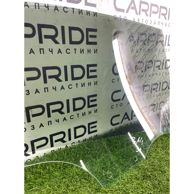 Стекло (кузов и элементы) AUDI A4 B9 2017 2.0L 8W5845205