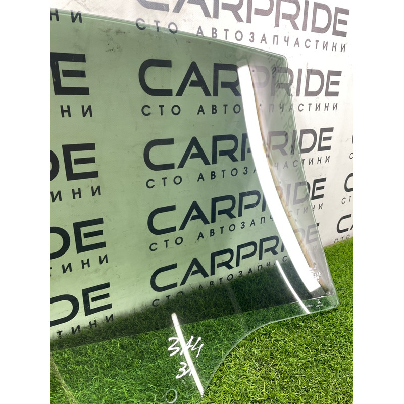 Стекло (кузов и элементы) AUDI A4 B9 2017 2.0L 8W5845205