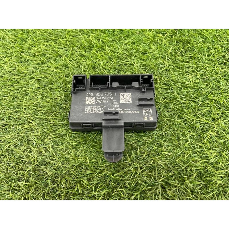 Блок управления дверьми (электрика / блок управления) Audi A5 F5 2019 2.0 TFSI 4M0959795H