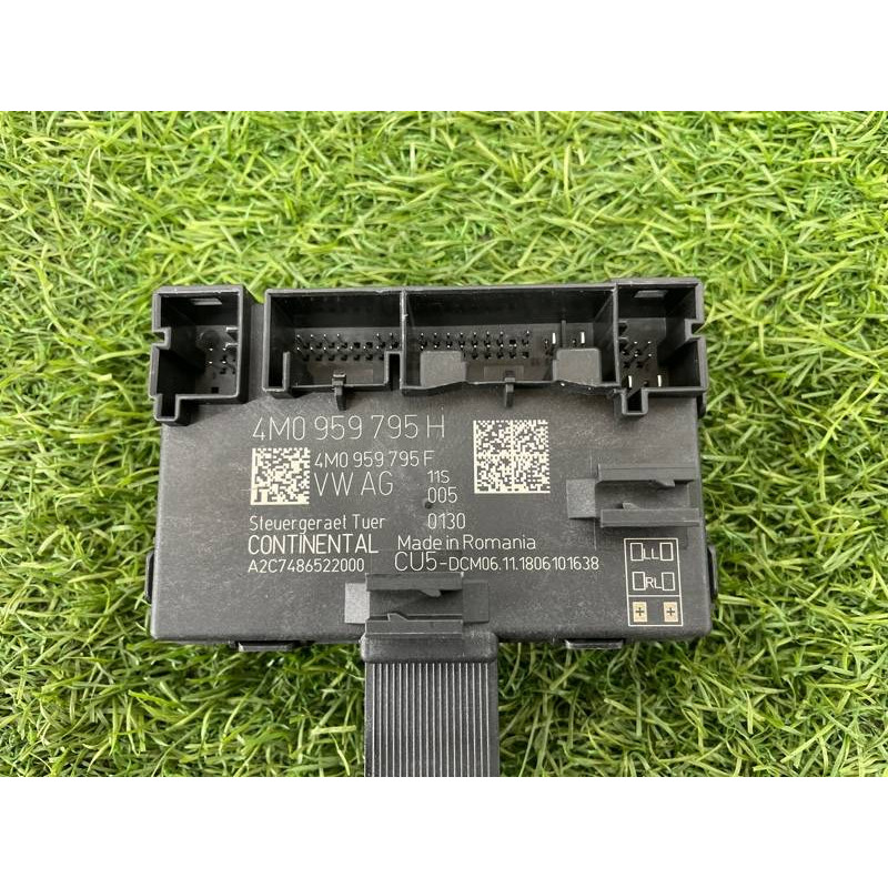 Блок управления дверьми (электрика / блок управления) Audi A5 F5 2019 2.0 TFSI 4M0959795H