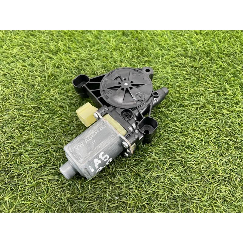 Мотор склопідйомника (електрика) Audi A5 F5 2019 2.0 TFSI 8W0959802