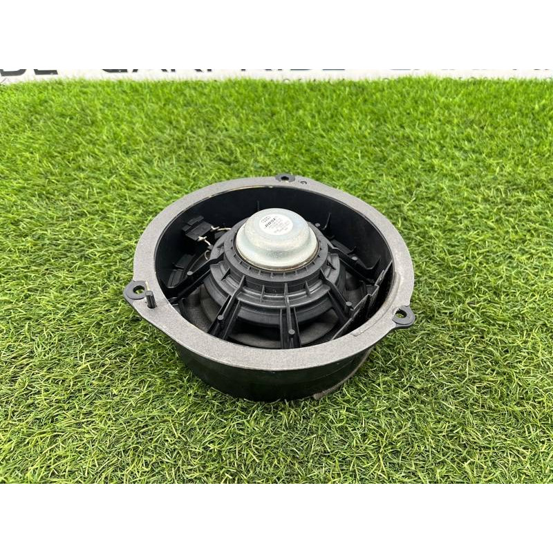 Динамик (электрика) AUDI A8 D4 2011 4,2 4H0035411A