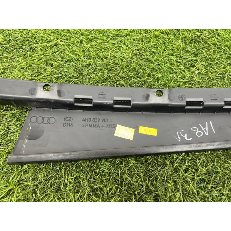 Накладка двери боковая (кузов и элементы) AUDI A8 D4 2011 4,2 4H0839901B5FQ
