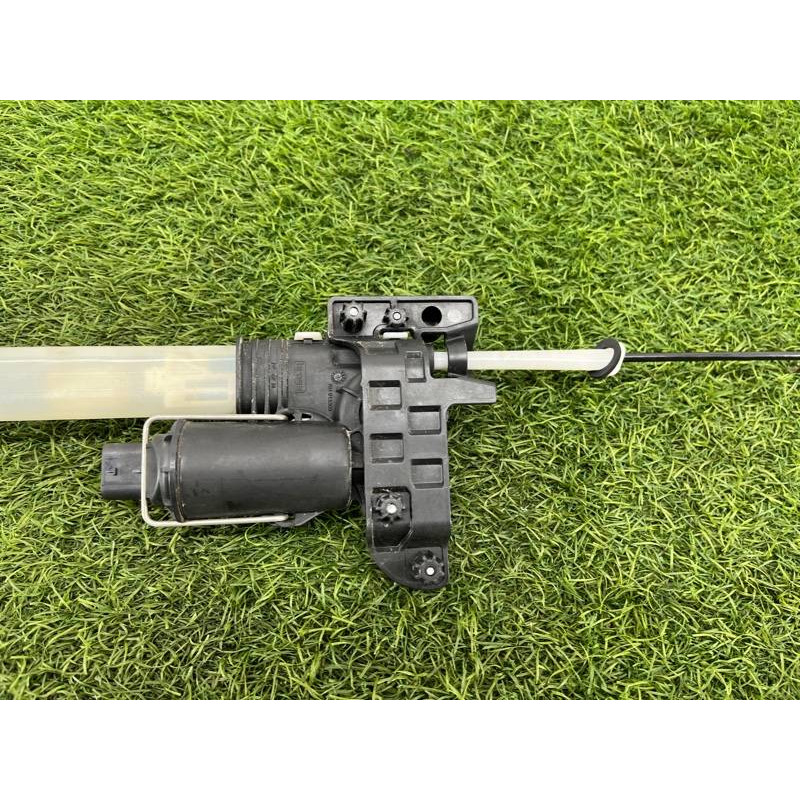 Привод солнцезащитной шторки (электрика) AUDI A8 D4 2011 4,2 4H0861963