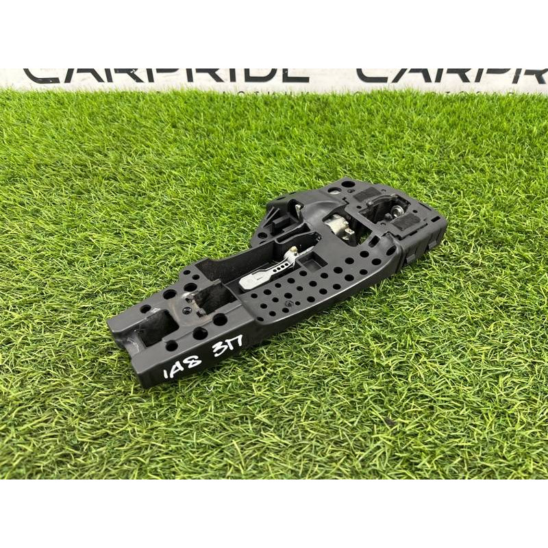 Кронштейн ручки двери (кузов и элементы) AUDI A8 D4 2011 4,2 4h0837886