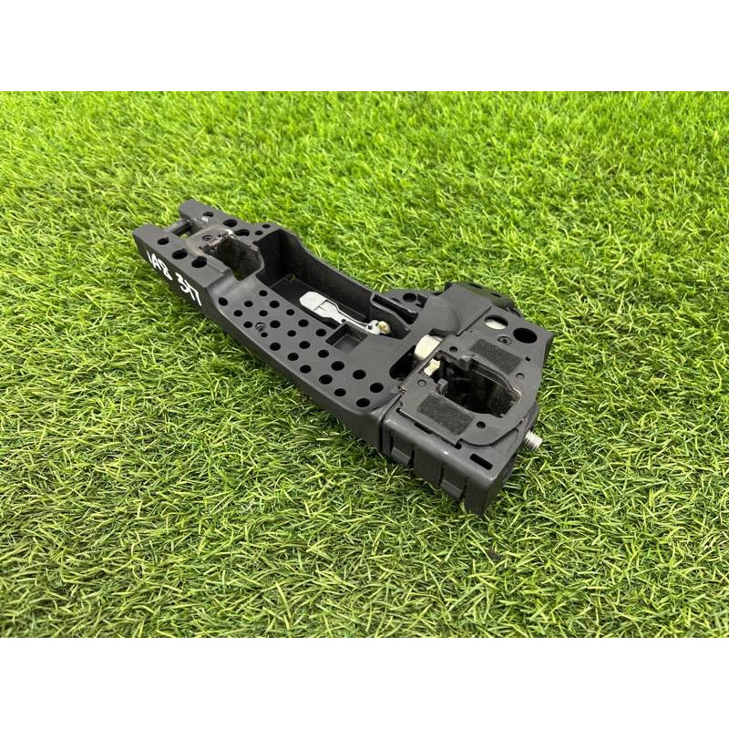 Кронштейн ручки двери (кузов и элементы) AUDI A8 D4 2011 4,2 4h0837886