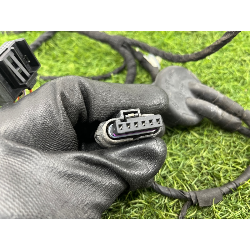 Проводка дверная (электрика) Audi Q5 8R 2012 3.2 CALB 8R0971688A