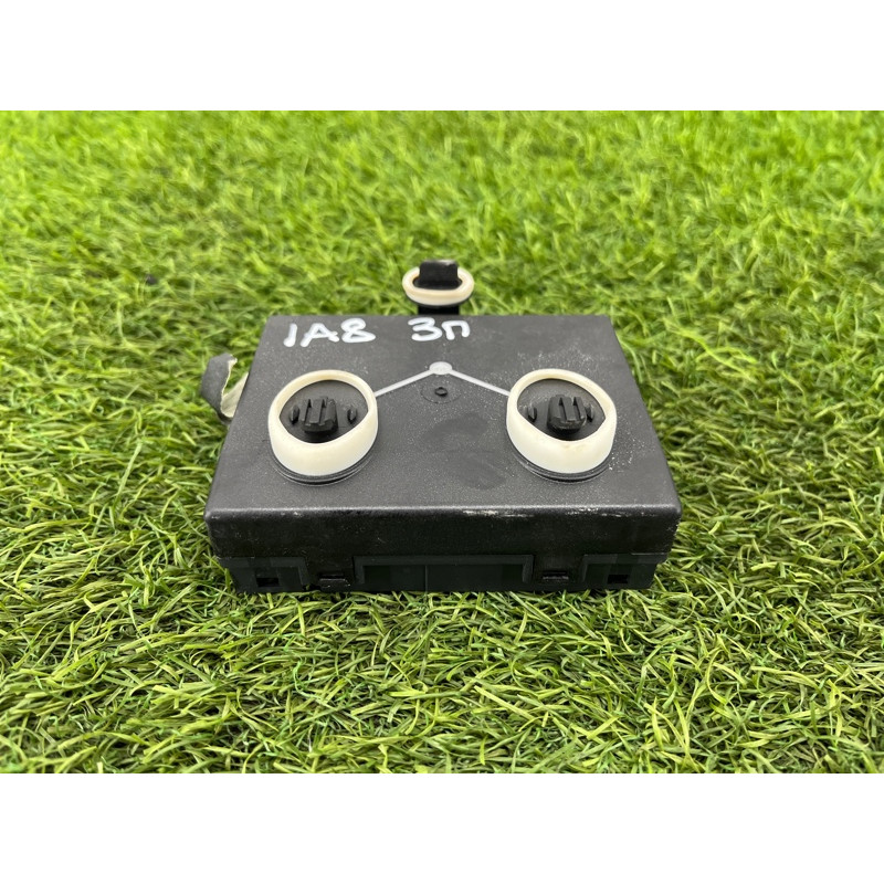 Блок управления дверьми (электрика / блок управления) AUDI A8 D4 2011 4,2 4H0959795A