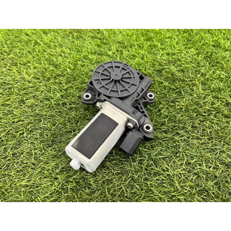 Мотор замка двери (электрика) AUDI A8 D4 2011 4,2 4F0837060