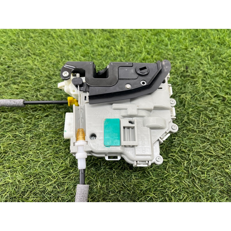 Замок двери (кузов и элементы) AUDI A4 B9 2017 2.0L 8X0839015D