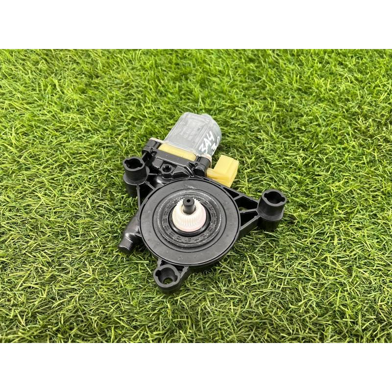 Мотор стеклоподъемника (электрика) AUDI A4 B9 2017 2.0L 8W0959811