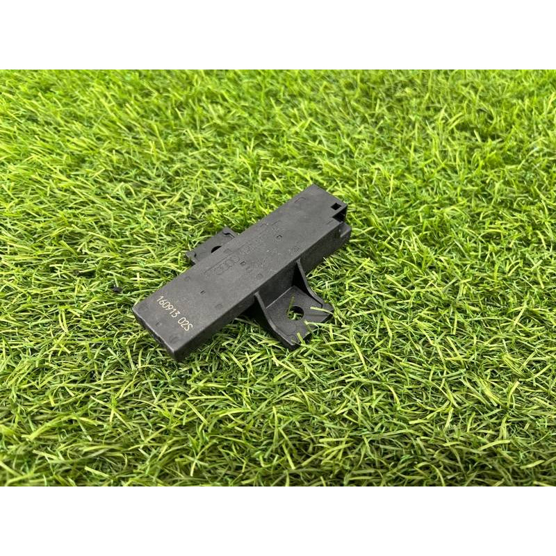 Антенна бесключевого доступа (электрика) AUDI A4 B9 2017 2.0L 4M0907247