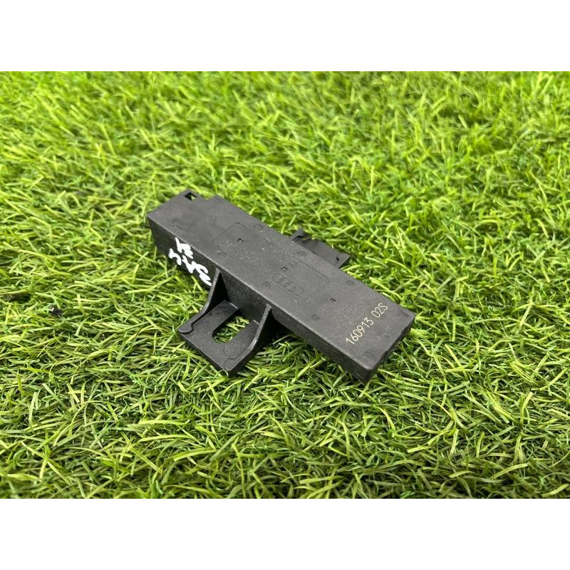 Антенна бесключевого доступа (электрика) AUDI A4 B9 2017 2.0L 4M0907247