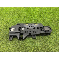 Кронштейн ручки дверей