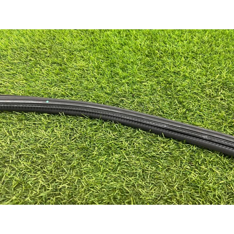 Уплотнитель стекла двери (кузов и элементы) Audi A5 F5 2019 2.0 TFSI 8W8837479A