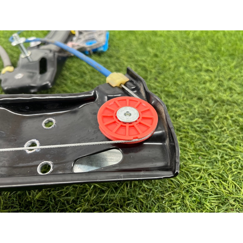 Механизм стеклоподъемника (кузов и элементы) Audi A5 F5 2019 2.0 TFSI 8W8839461