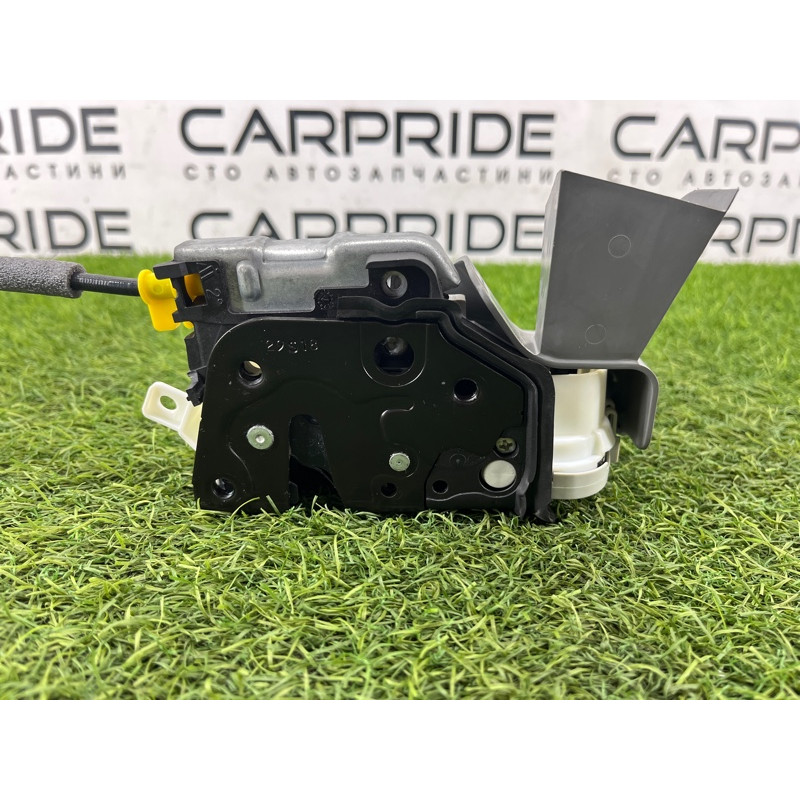 Замок дверей (кузов і елементи) Audi A5 F5 2019 2.0 TFSI 8X1837015C