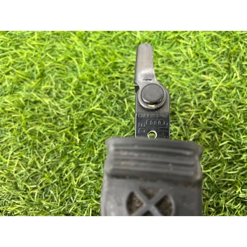 Ограничитель двери (кузов и элементы) AUDI A4 B9 2017 2.0L 8W0839249