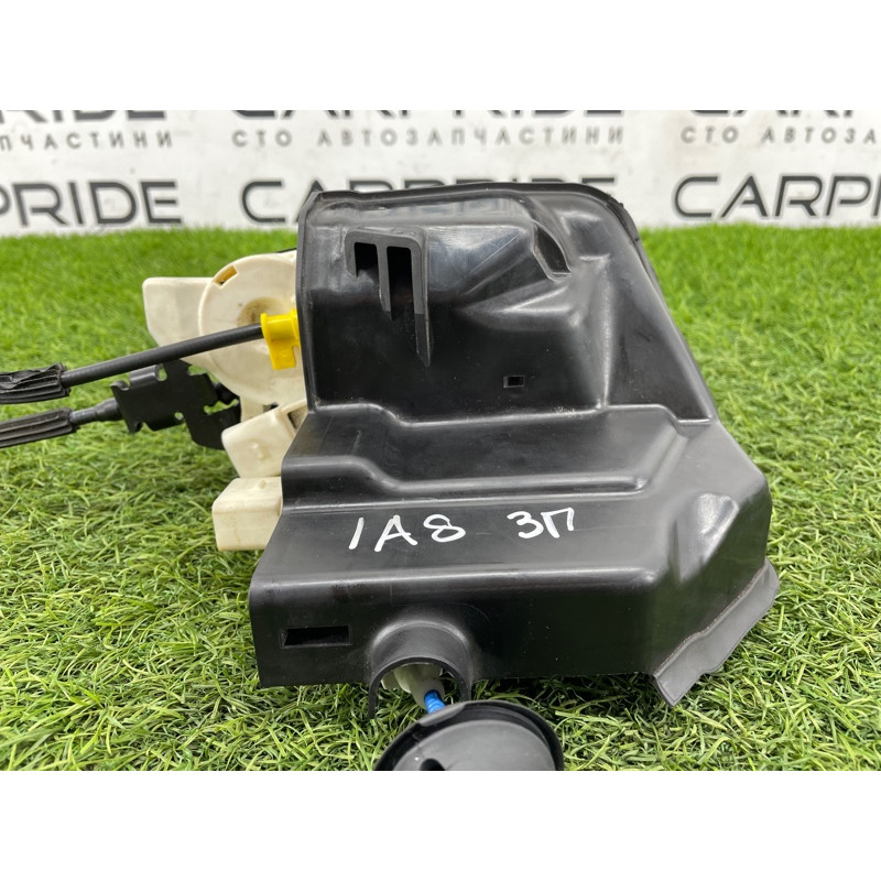 Замок двери (кузов и элементы) AUDI A8 D4 2011 4,2 4H0839016D