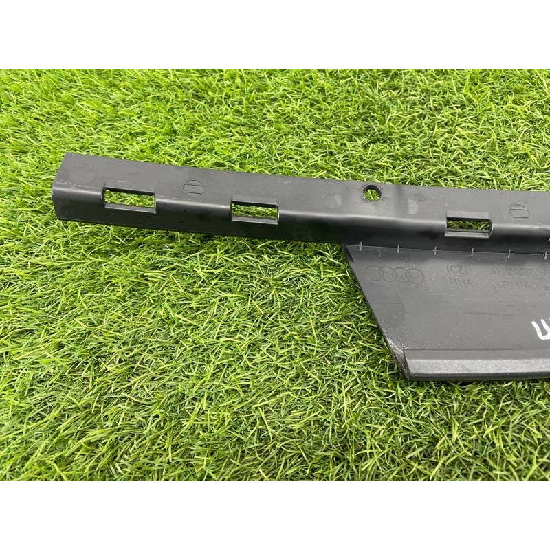 Накладка двери боковая (кузов и элементы) AUDI A8 D4 2011 4,2 4H0837902B5FQ