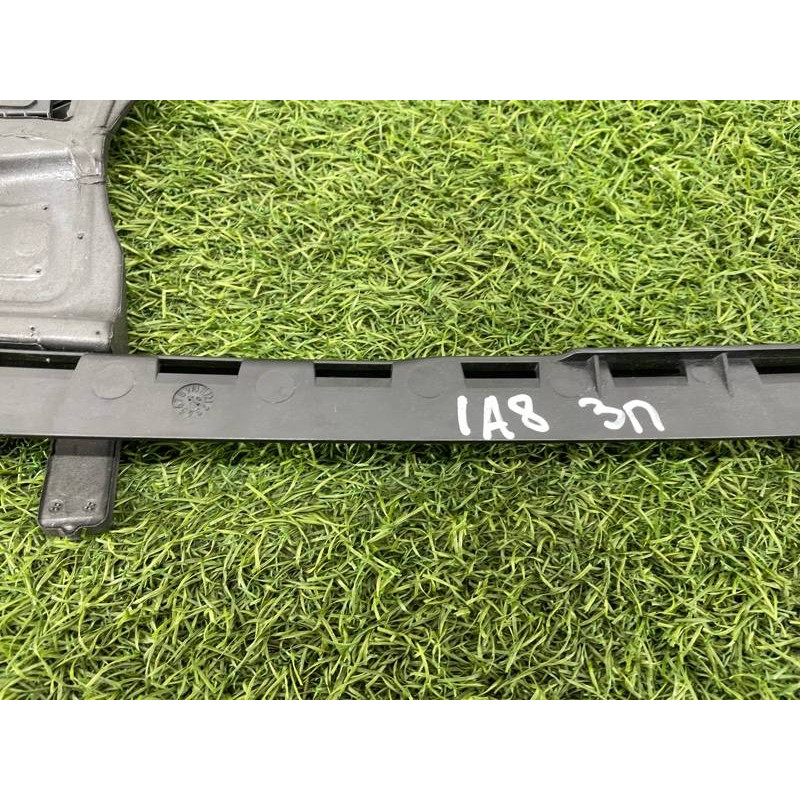 Накладка двери боковая (кузов и элементы) AUDI A8 D4 2011 4,2 4H0839904B5FQ