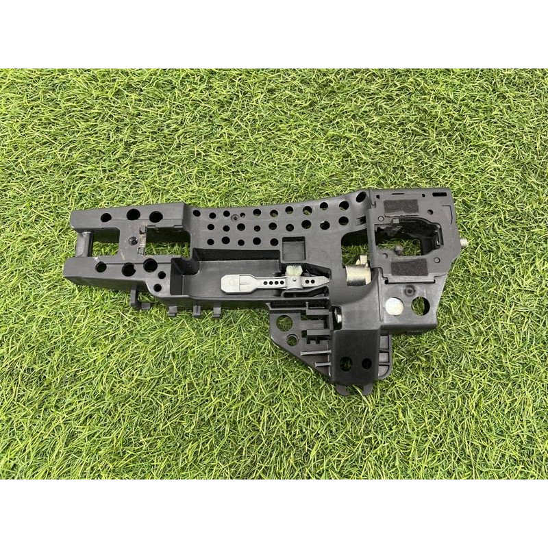 Кронштейн ручки двери (кузов и элементы) AUDI A8 D4 2011 4,2 4H0839885