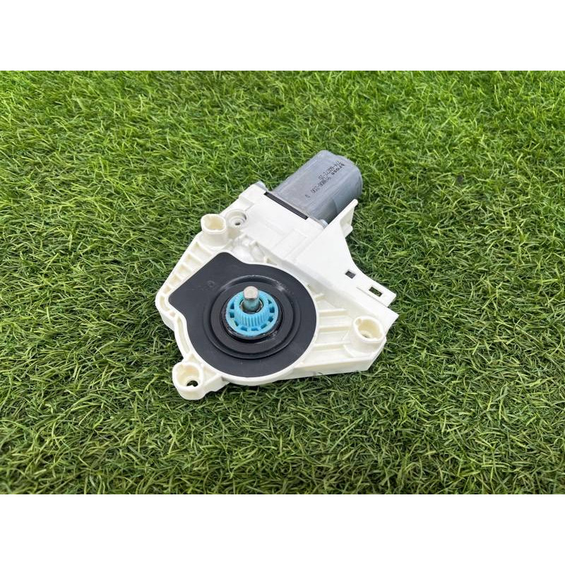 Мотор стеклоподъемника (электрика) Audi Q5 8R 2012 3.2 CALB 8K0959801B