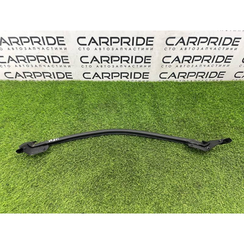 Уплотнитель стекла двери (кузов и элементы) Audi A5 F5 2019 2.0 TFSI 8W8839479