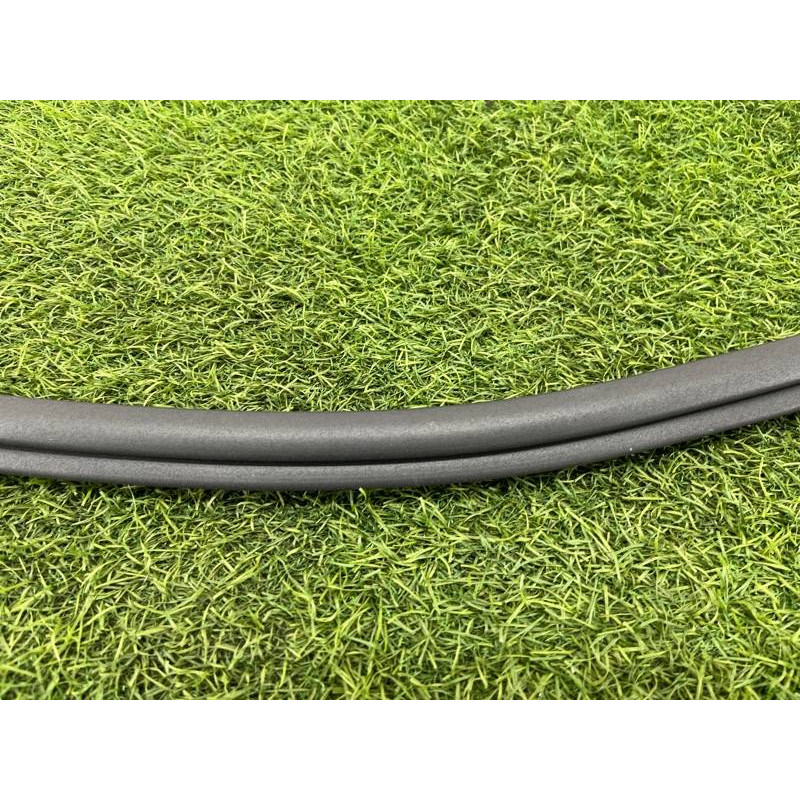 Уплотнитель стекла двери (кузов и элементы) Audi A5 F5 2019 2.0 TFSI 8W8839479