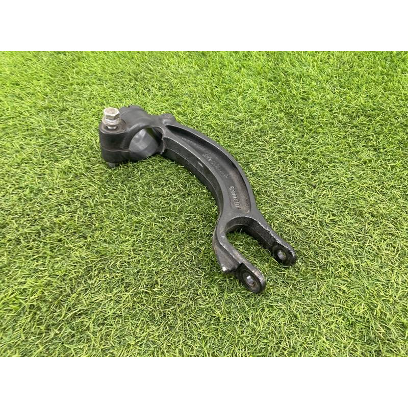 Вилка амортизатора (подвеска) AUDI A8 D4 2011 4,2 8R0413038B