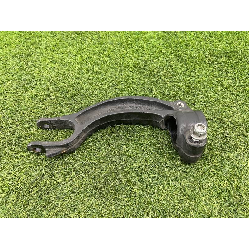 Вилка амортизатора (подвеска) AUDI A8 D4 2011 4,2 8R0413038B