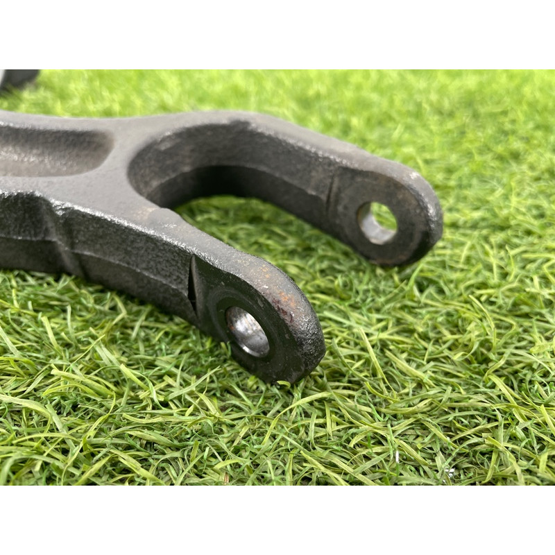 Вилка амортизатора (подвеска) AUDI A8 D4 2011 4,2 8R0413038B